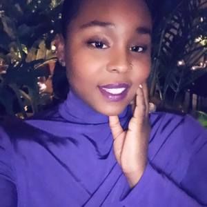 Meet your Posher, Dashawna